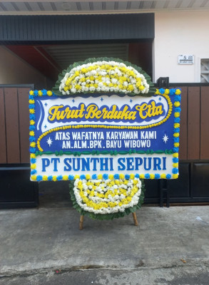 Papan Bunga Duka di Harapanjaya